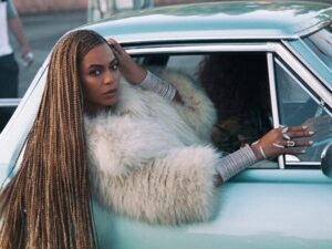 10 BEST PROTECTIVE HAIRSTYLES FOR RELAXED HAIR 2021 | All Things Savvy