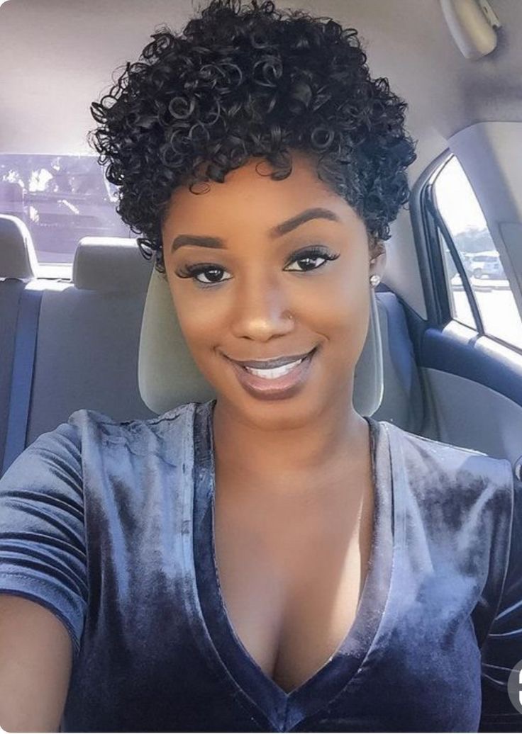 14 EASY HAIRSTYLES FOR SHORT NATURAL HAIR ON BLACK WOMEN