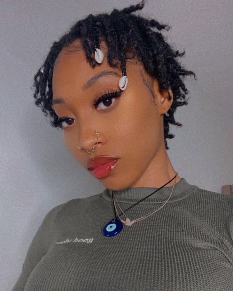14 EASY HAIRSTYLES FOR SHORT NATURAL HAIR ON BLACK WOMEN